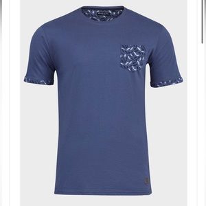Brave Soul London Pocket Tee in Blue/Feather Print